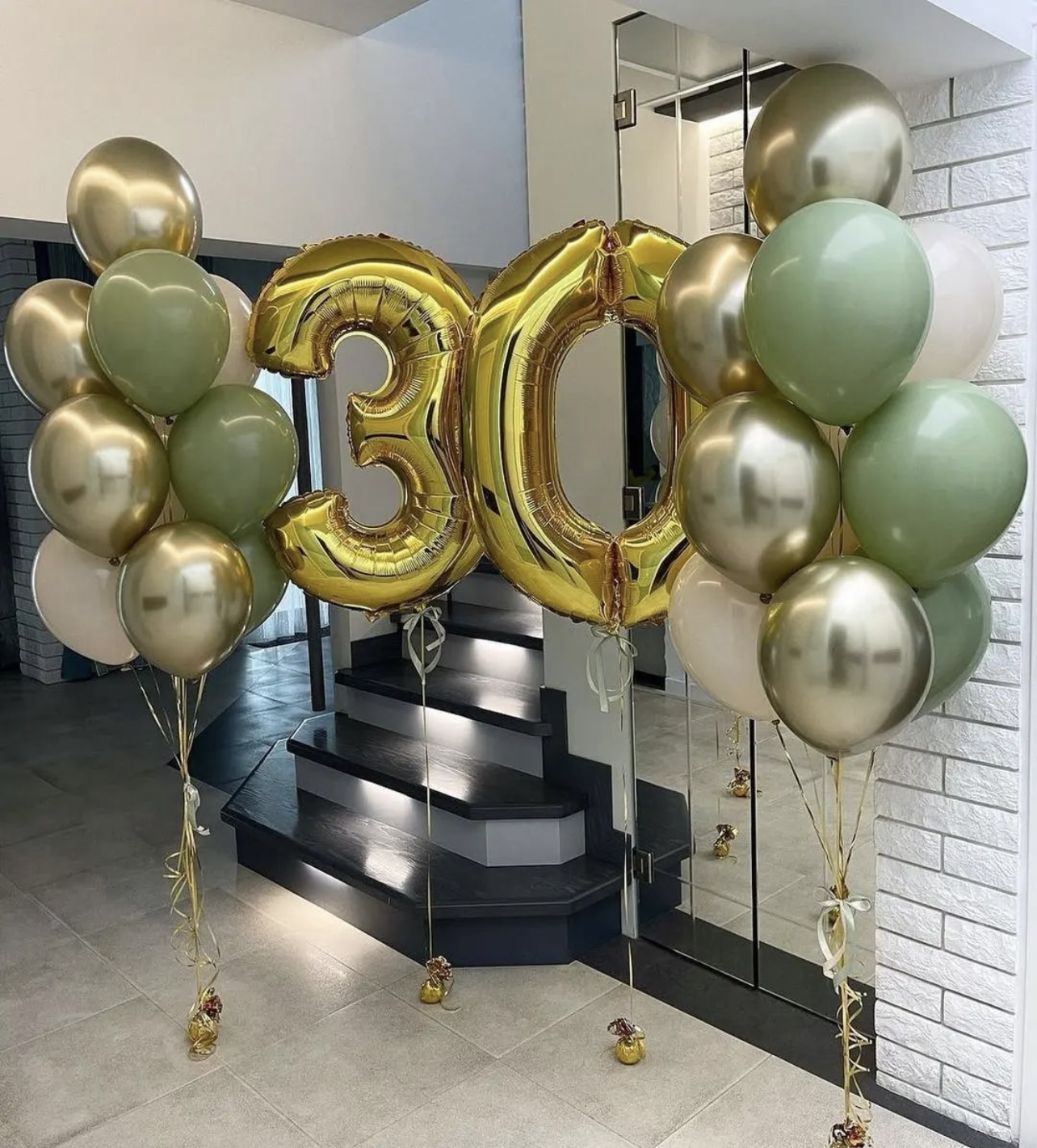 Number-30-Balloon